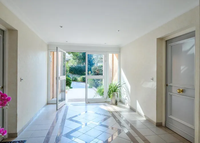 公寓 Vaugrenier Presidences 卢贝新城