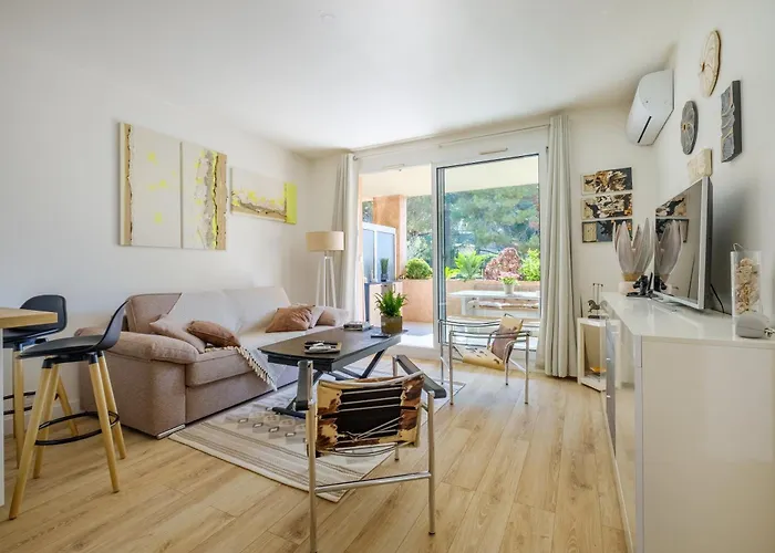 Vaugrenier Presidences 公寓 卢贝新城